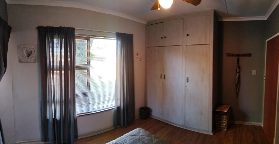 4 Bedroom Property for Sale in Campher Park Eastern Cape